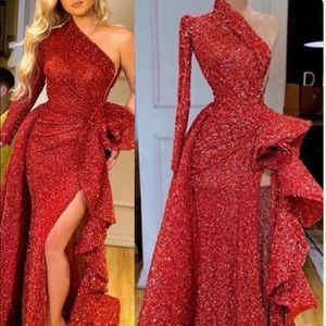 New with tags Valdrin Sahiti gown, size 4.